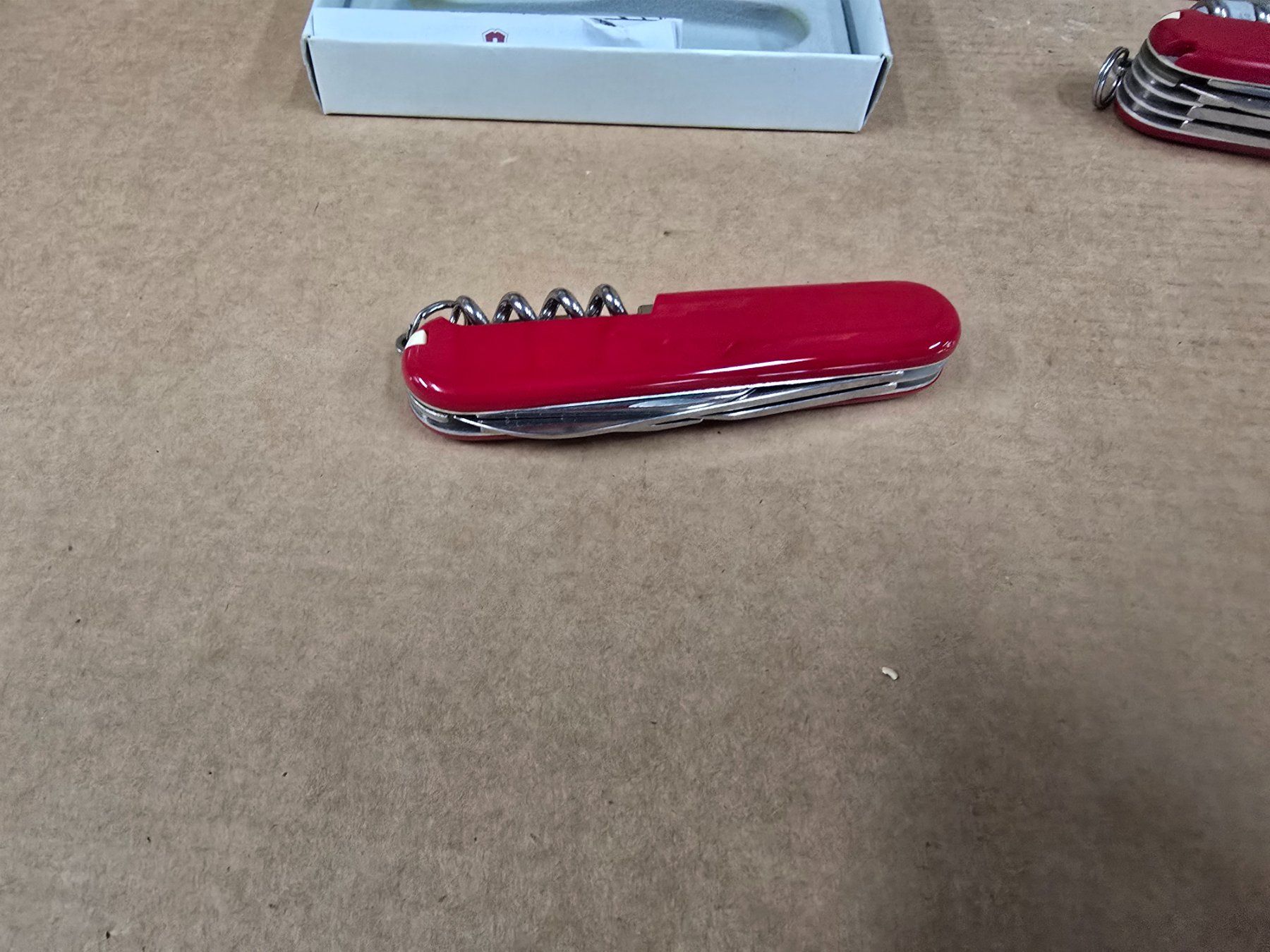 Victorinox Coltelli tascabile: 2x gebrauchte Victorinox Sackmesser ab 1.- – Usato da KRINAU venduto da Mio_Liqstyle 5