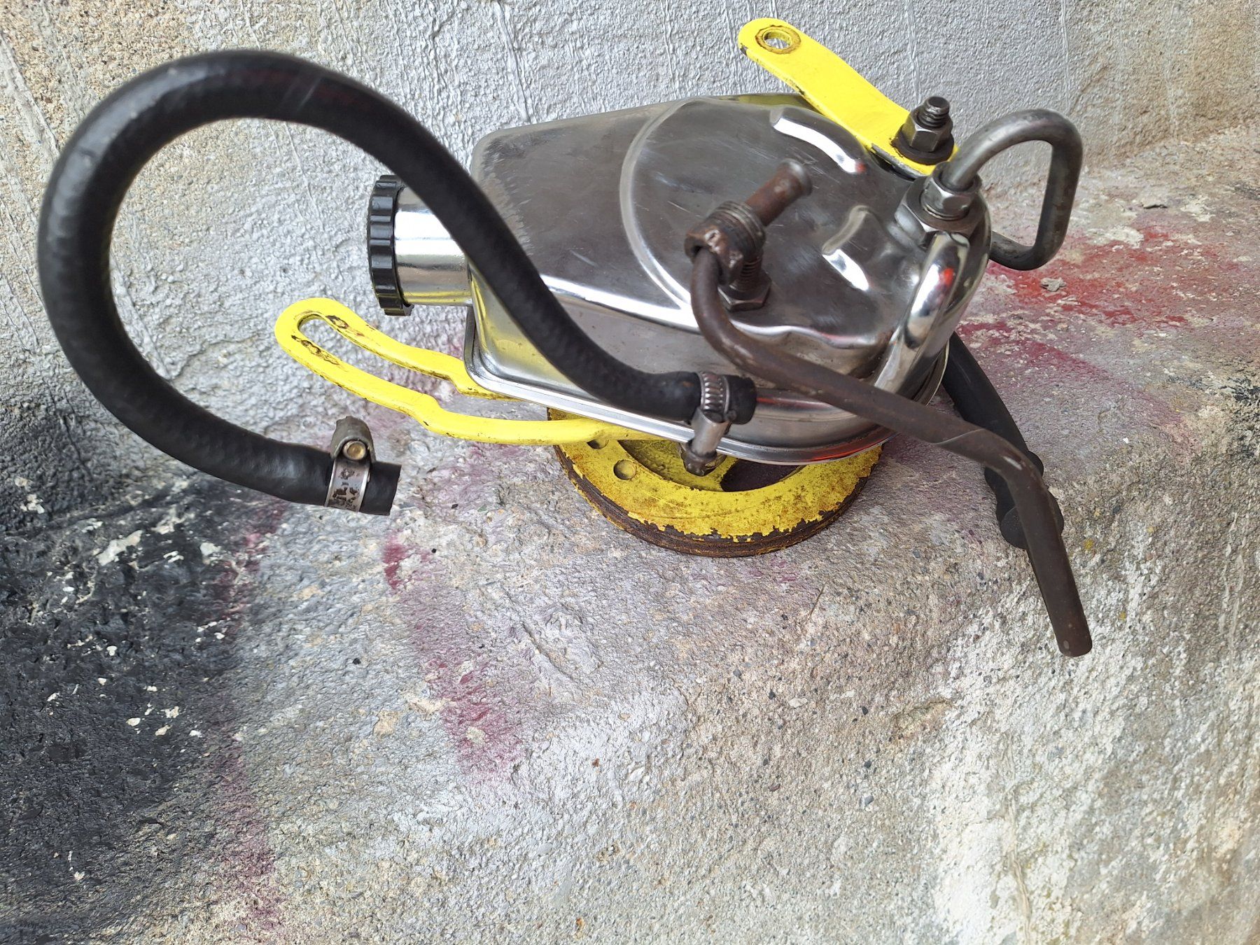 Pompe & Parti di ricambio: Pompe hydraulique pour direction – Usato da Bavois venduto da Pafly63 1