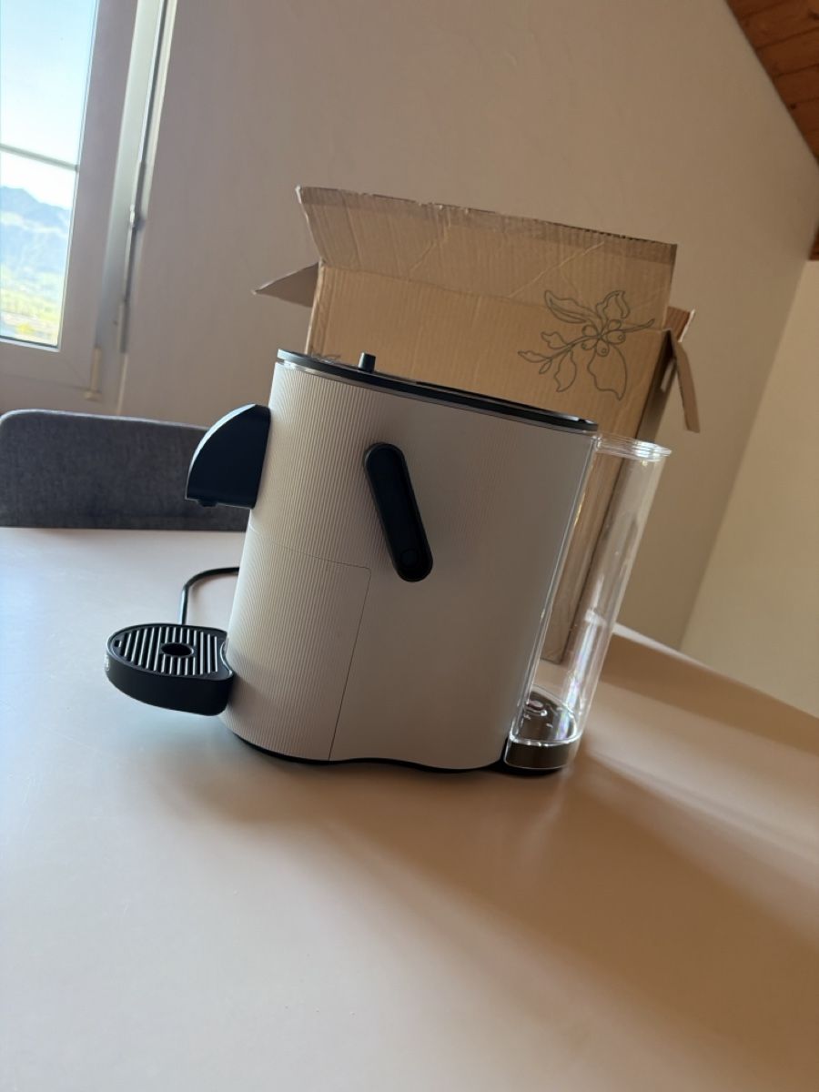 Coffee B Macchine per caffè & Macchine per espresso: Macchina da caffè CoffeeB Globe bianca nuova!!!  – Nuovo (secondo la descrizione) da Gommiswald venduto da mar_y9c2 3