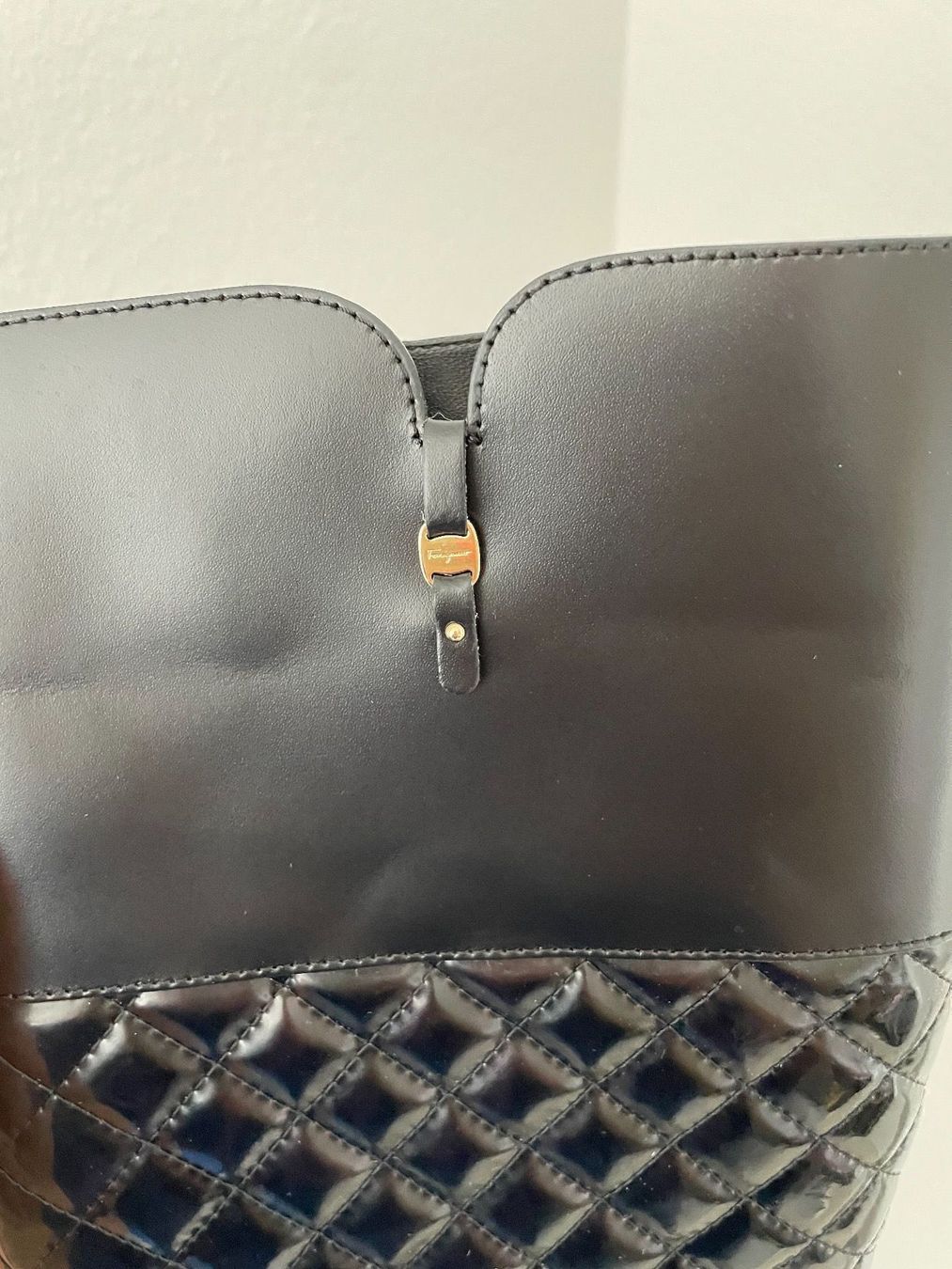 Salvatore Ferragamo Scarpe da donna: Salcatore Ferragamo Gummistiefel – Nuovo (secondo la descrizione) da Winterthur venduto da 19.19 3