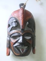 Holzmaske aus Kenia – Jambo, 1994