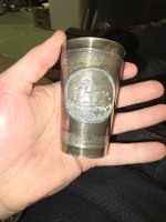 Antiker Zinnbecher versilbert 1927 Hasenmotiv, Rarität! (Q)