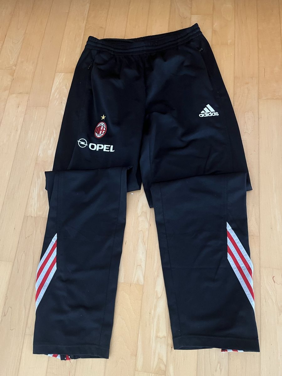 Adidas Kleiderpakete: Adidas Trainingsanzug AC Milan  Grösse S – Gebraucht aus Allschwil von Manolictus 5