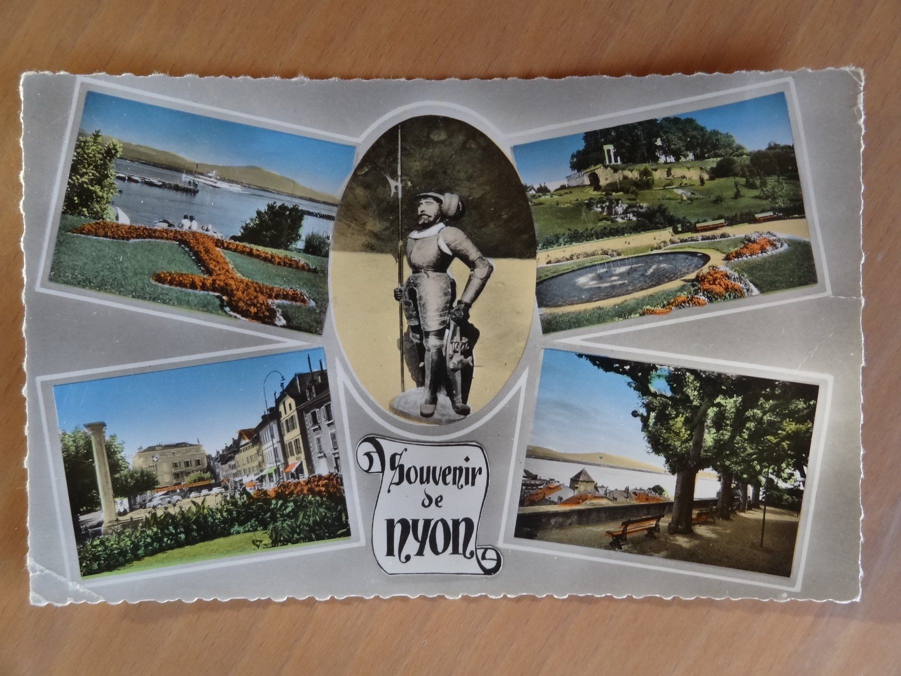 Cartoline postali: Souvenir de Nyon - Vaud - 1961 – Usato da St Léonard venduto da Riglin