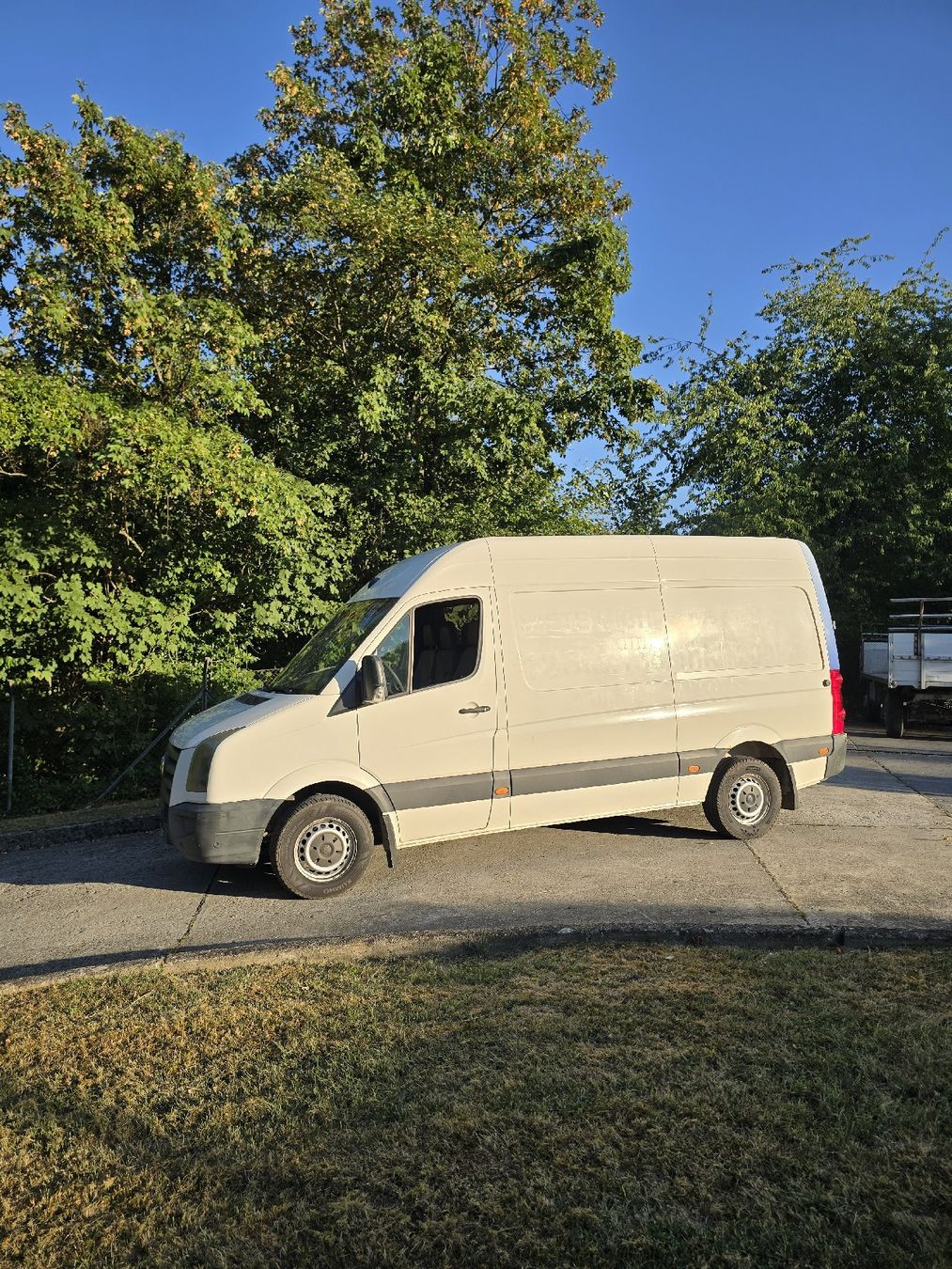 VW Nutzfahrzeuge: VW Crafter 35 Lieferwagen – Gebraucht aus Fischingen von Produktix 1