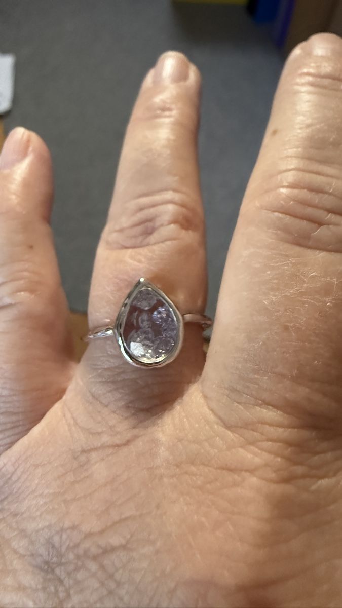 Anelli: Silberring mit lila Zirkonia, Gr57 – Nuovo e nell'imballaggio originale da Ebikon venduto da Leonidas2 1