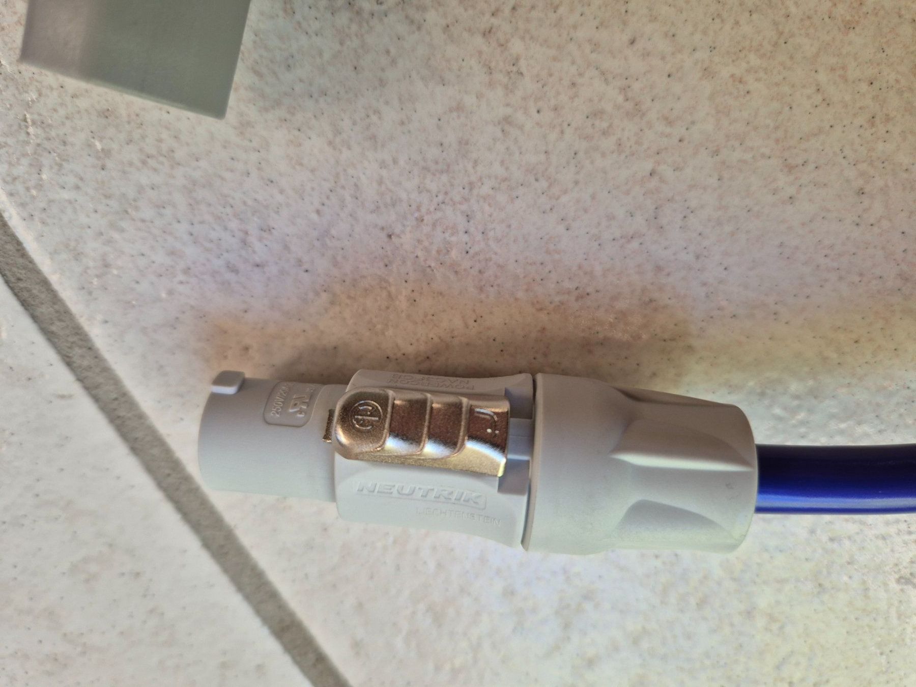 Isotek Cavi: IsoTek EVO3 Premier Netzkabel System Link 0.5m – Usato da Beringen venduto da 2015ursh 4