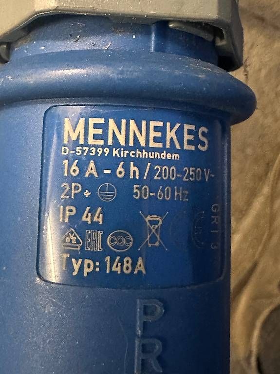 Alimentazione elettrica: Camping Kabeltrommel 30m  mit CEE-Stecker – Usato da Ottoberg venduto da Sandro120276 2