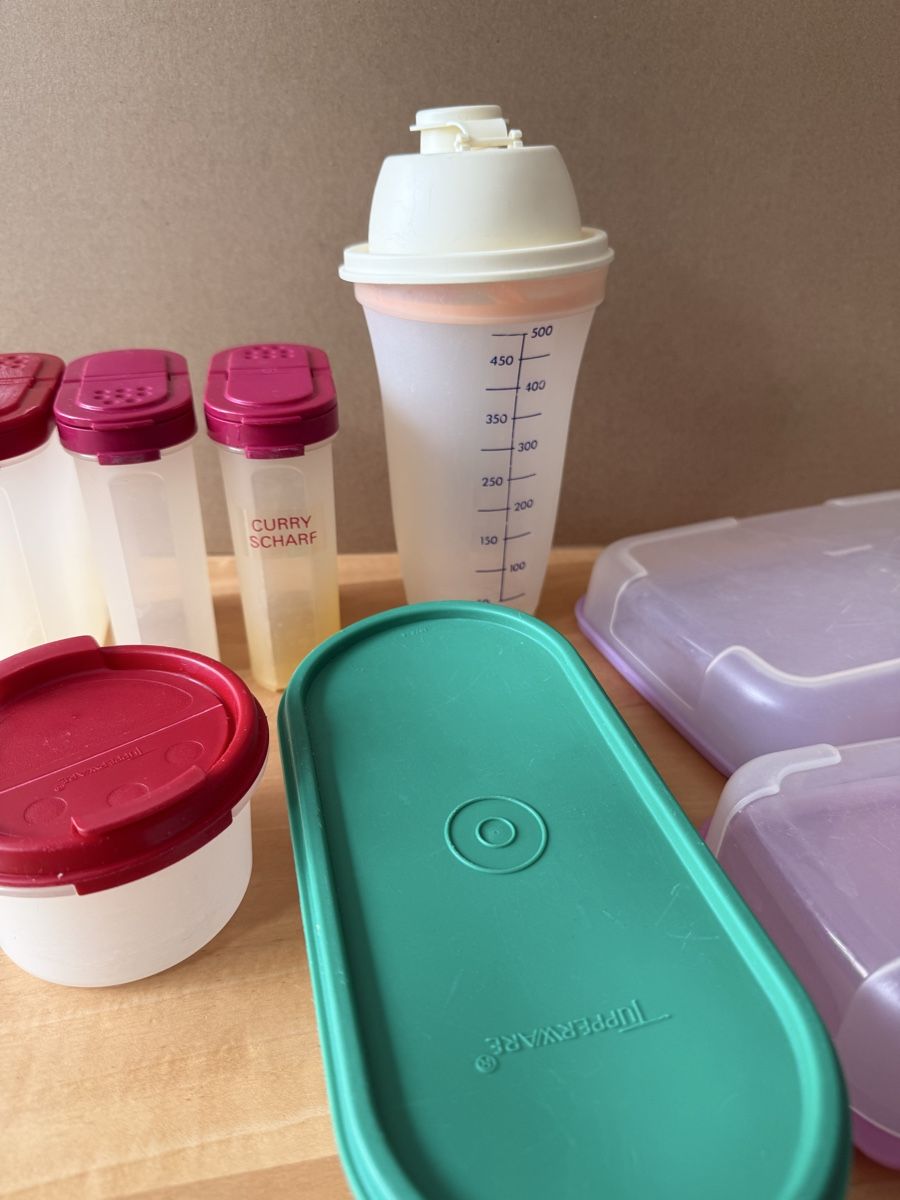Tupperware Behälter & Ähnliches: Tupperware Vorratsbehälter Set gemischt – Gebraucht aus Mettmenstetten von _4_YOU_ 5