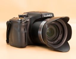 Panasonic DMC-FZ48 Digitalkamera / 24X Zoom