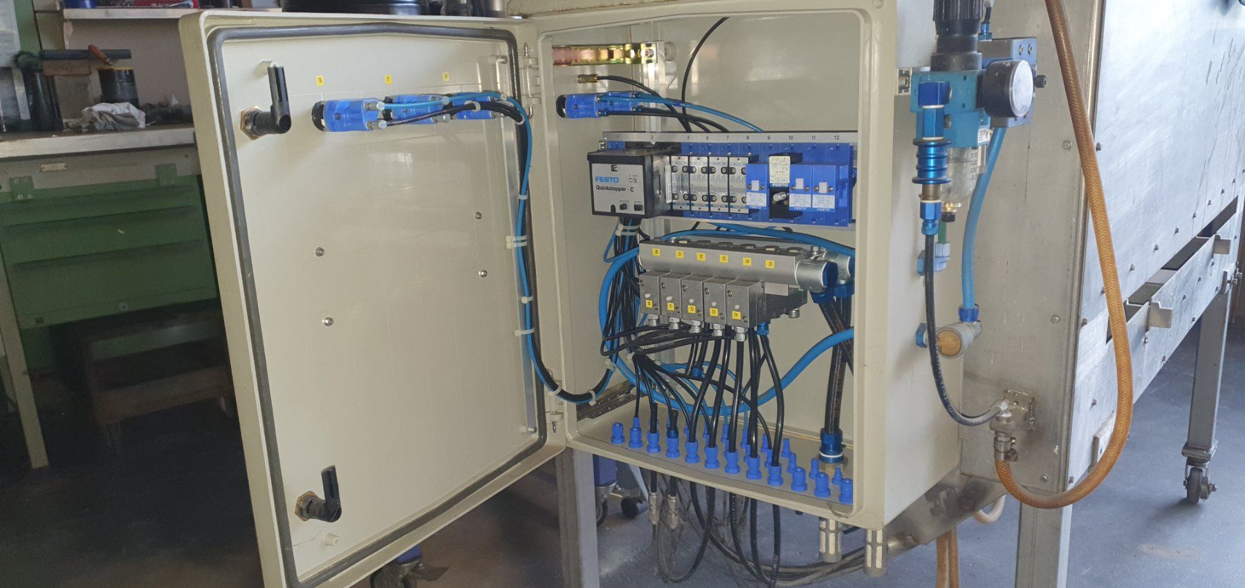 Festo Accessori Trattori &Veicoli agricoli: FESTO Pneumatik- Steuerung – Usato da Basadingen venduto da Schmid