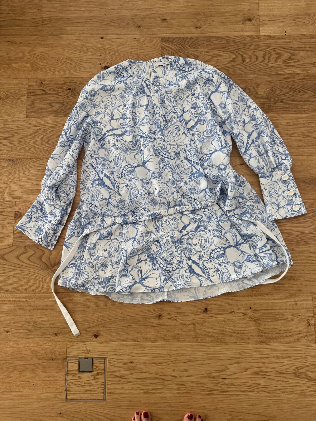 Vestiti: Tibi Kleid, gr. 4 (S Oder M), top Zustand – Usato da Kilchberg ZH venduto da tat_b228 2