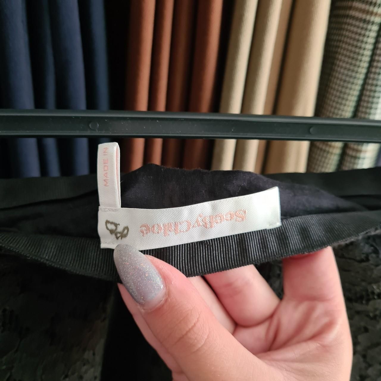 Chloé Gonne: See By Chloé Asymetrischer Rock Schwarz – Usato da Emmen venduto da mak31 2