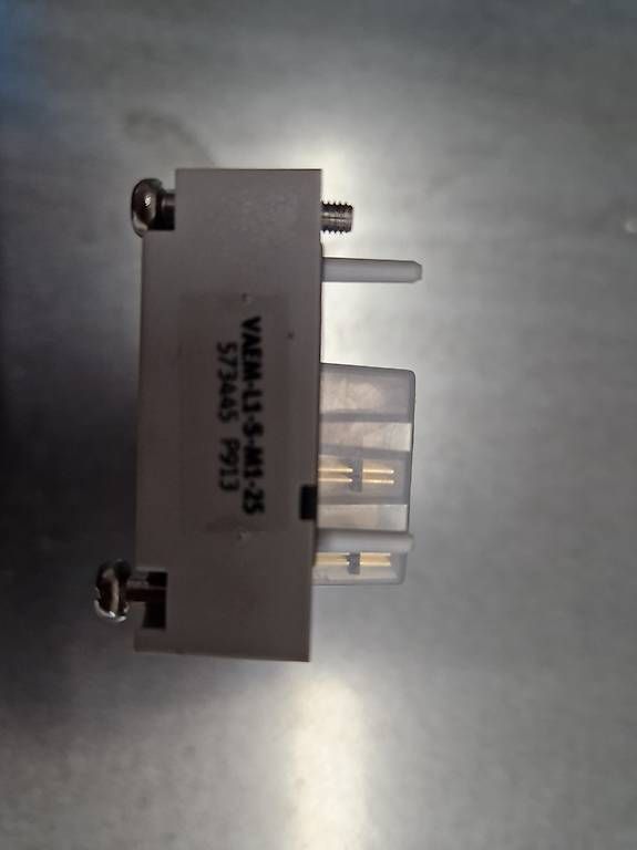 Festo Elektronikbauteile: FESTO Ventilinsel Anschluss – Neu (gemäss Beschreibung) aus Bülach von Myflomi 1