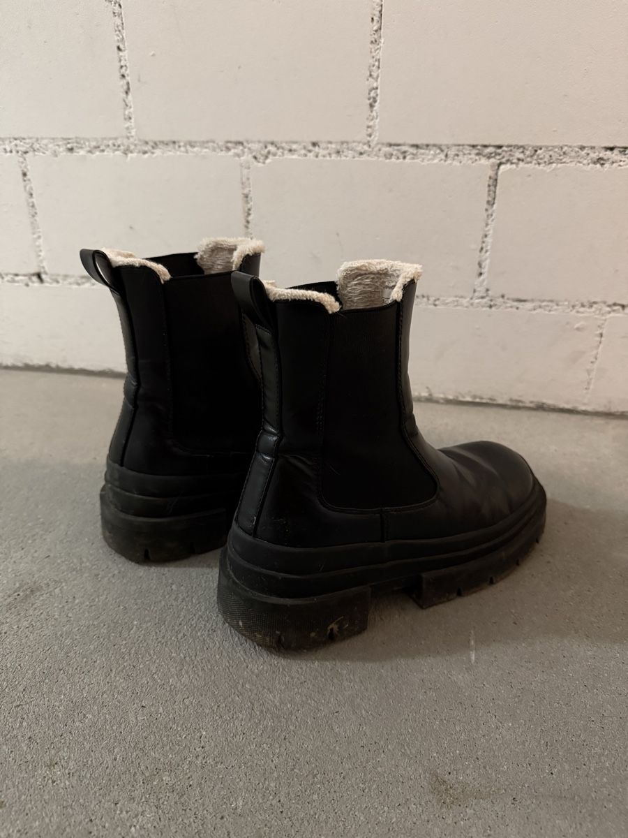 Damenschuhe: Winterstiefel  – Gebraucht aus Therwil von lxsoph