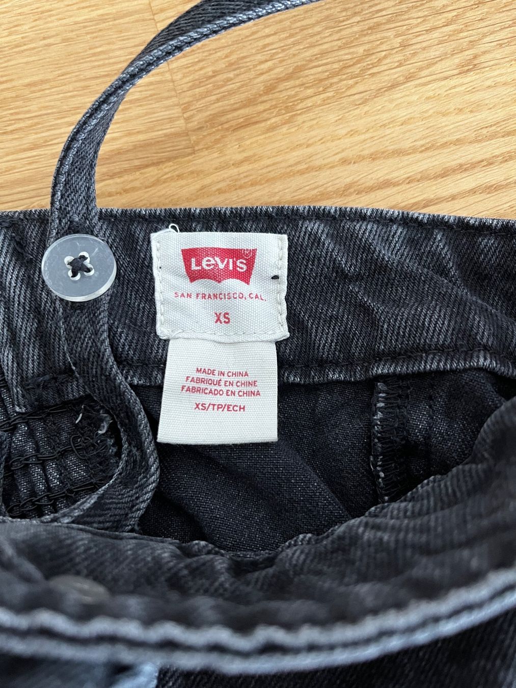 Levi's Kleider: Levis Denim Bustierkleid schwarz XS – Gebraucht aus Abtwil AG von AbtWilAG 1