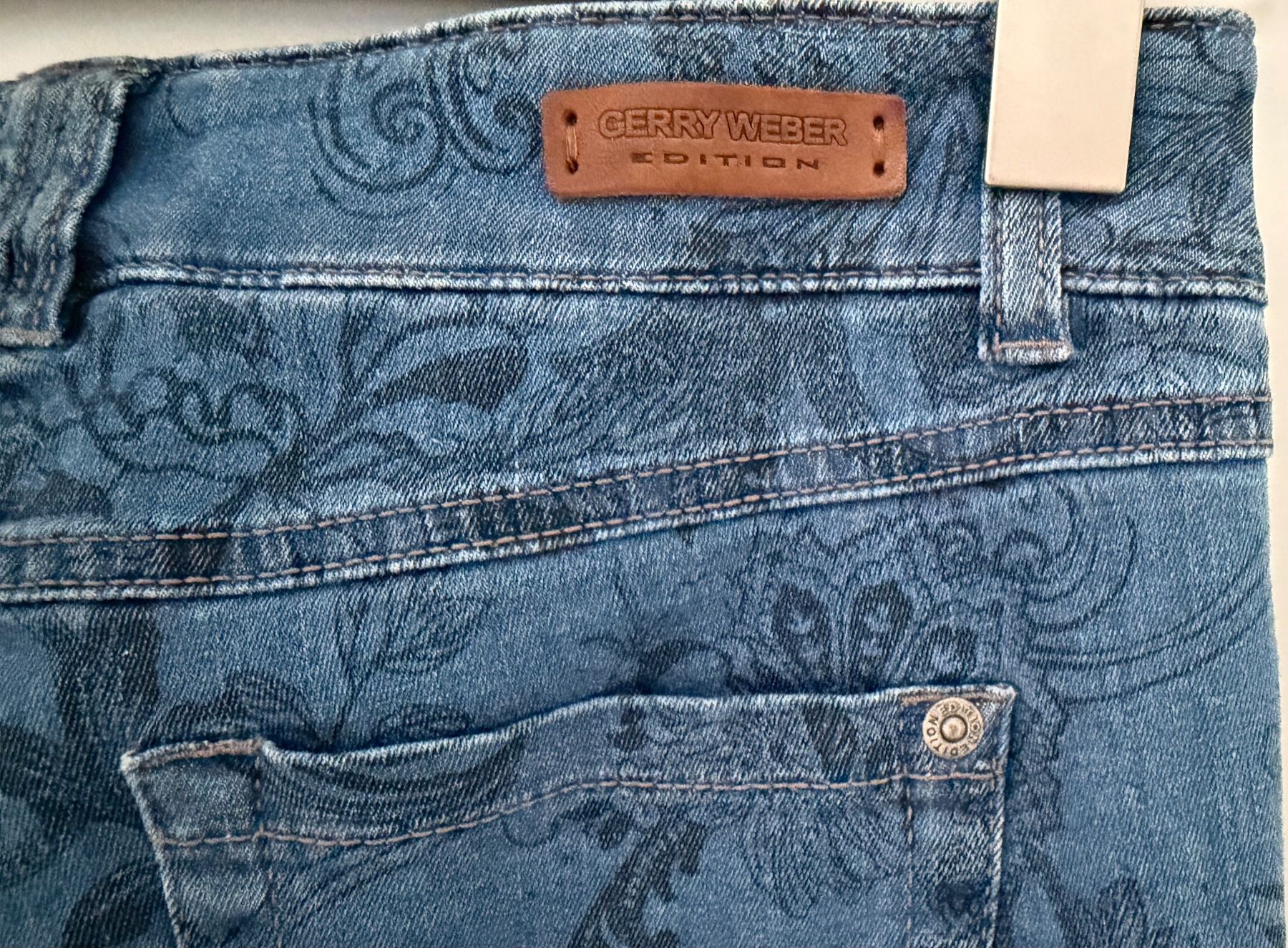 Gerry Weber Jeans: Gerry Weber Damenjeans, Roxy Summer Gr.38R – Usato da Berneck venduto da Ordnung2021 4