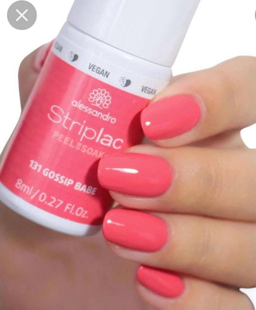 Smalto per unghie: Striplac Alessandro 8 ml  NP 25,90 – Nuovo e nell'imballaggio originale da Pully venduto da Natala