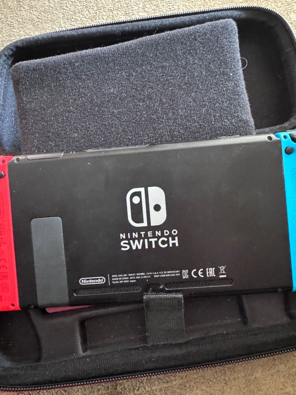 Nintendo Konsolen: Nintendo Switch mit Lenkrad und Spielen – Gebraucht aus Nürensdorf von 2ND_STORY 2