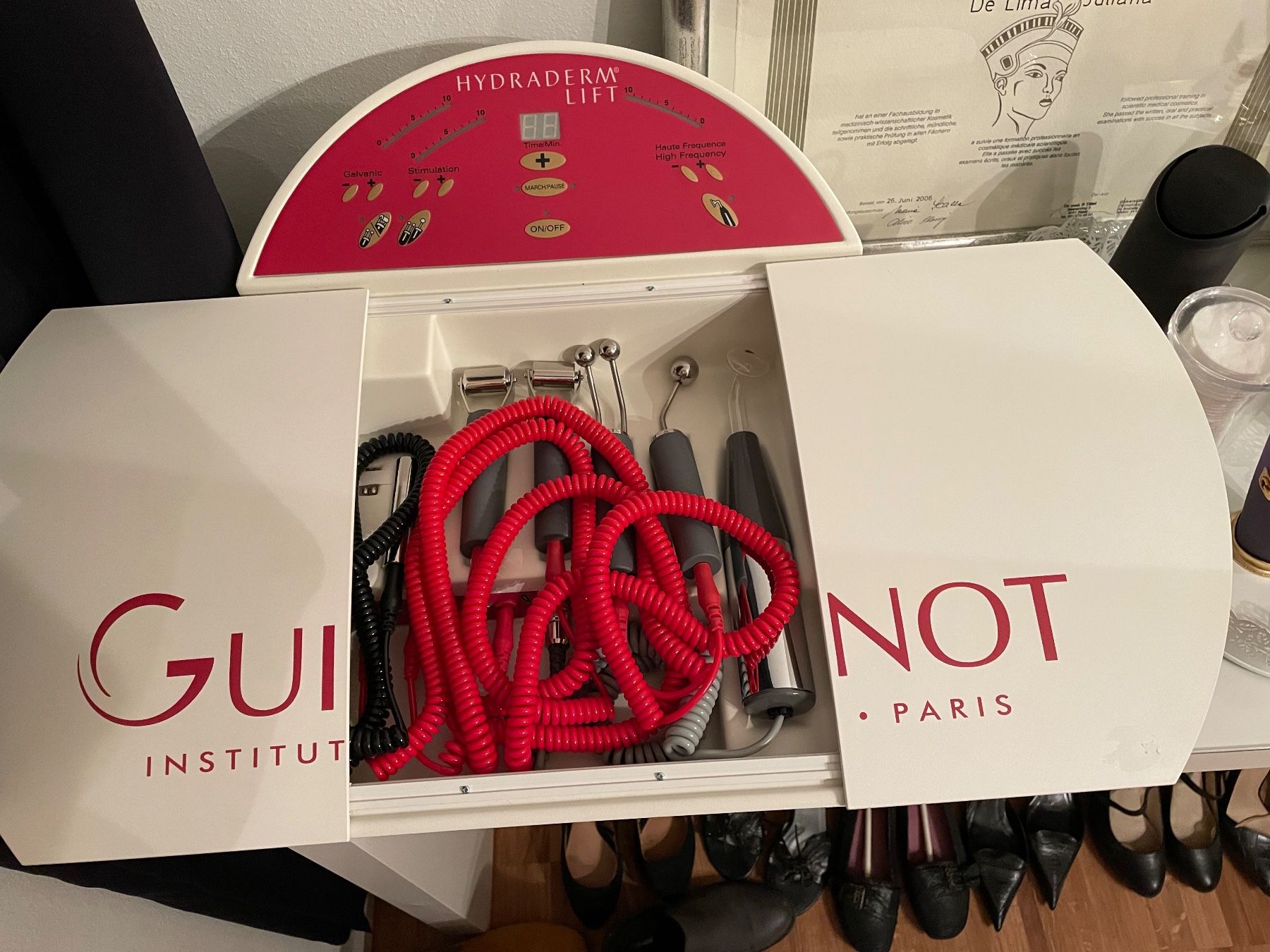 Guinot Cura del viso: Hydradermi Lifting Gerät Guinot – Nuovo (secondo la descrizione) da Basel venduto da Pureza82