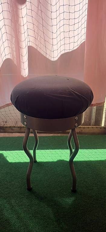 Hocker: Hocker  – Gebraucht aus Kriens von mar_yq9b