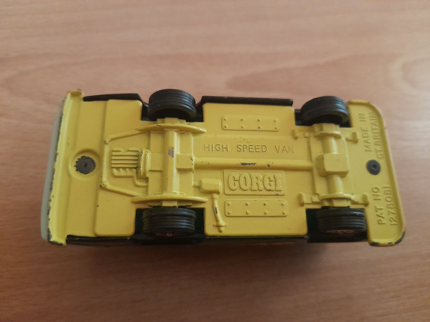 Corgi Toys Modellini d'auto: Corgi High Speed Van – Usato da Lustmühle venduto da chevi03 5