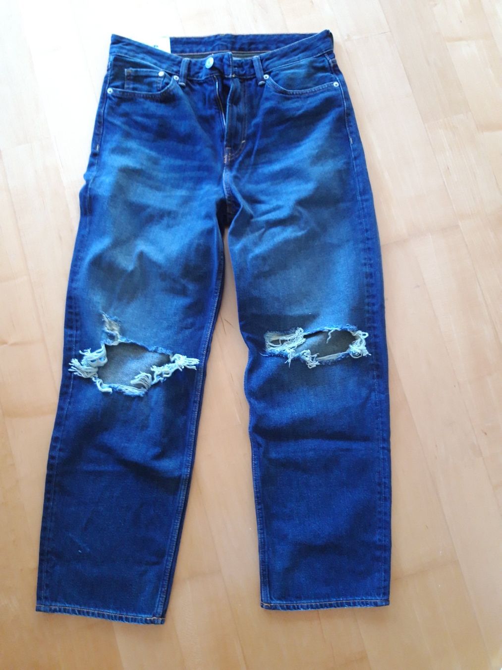 H&M Jeans: 3 Herrenjeans Gr S/M – Usato da Wegenstetten venduto da mcfly321 7