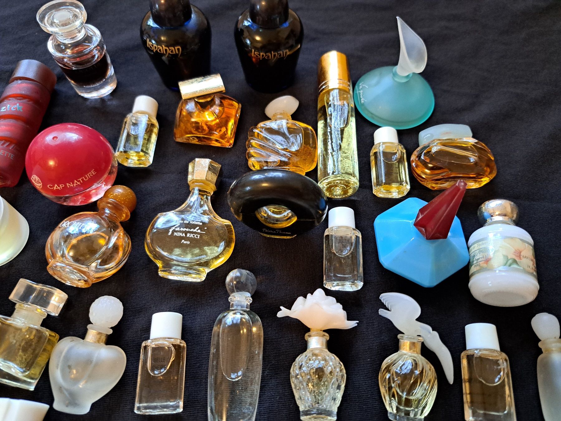 Parfums & Eau de Toilette: Parfum Miniaturen Sammlung – D'occasion à Dietlikon par ramsrica 4