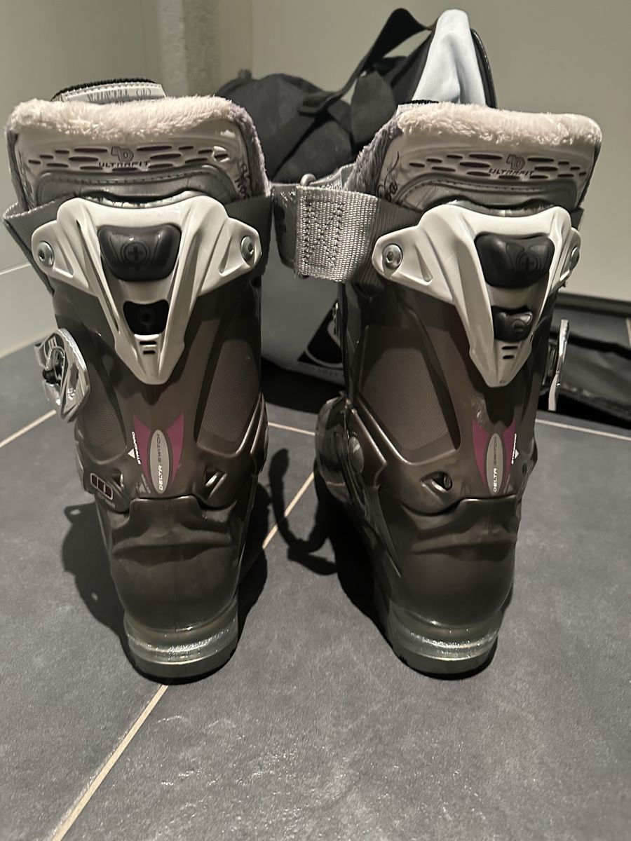 Sci: Skischuhe, Damen – Usato da Bolken venduto da viv_52qx 1