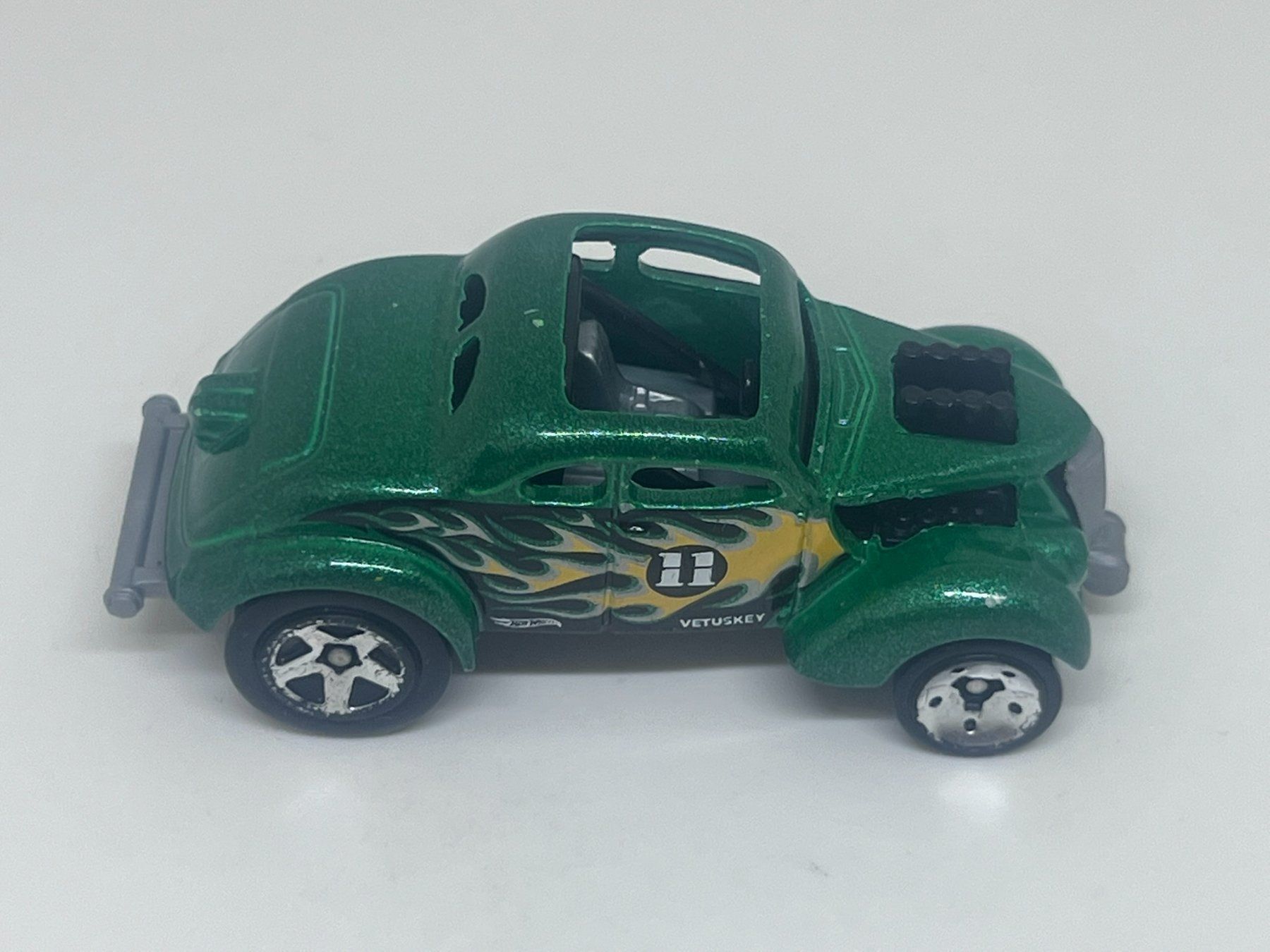 Hot Wheels Modellini d'auto: Hot Wheels Pass 'N Gasser #498 – Usato da Wildegg venduto da LaaBoutique 1
