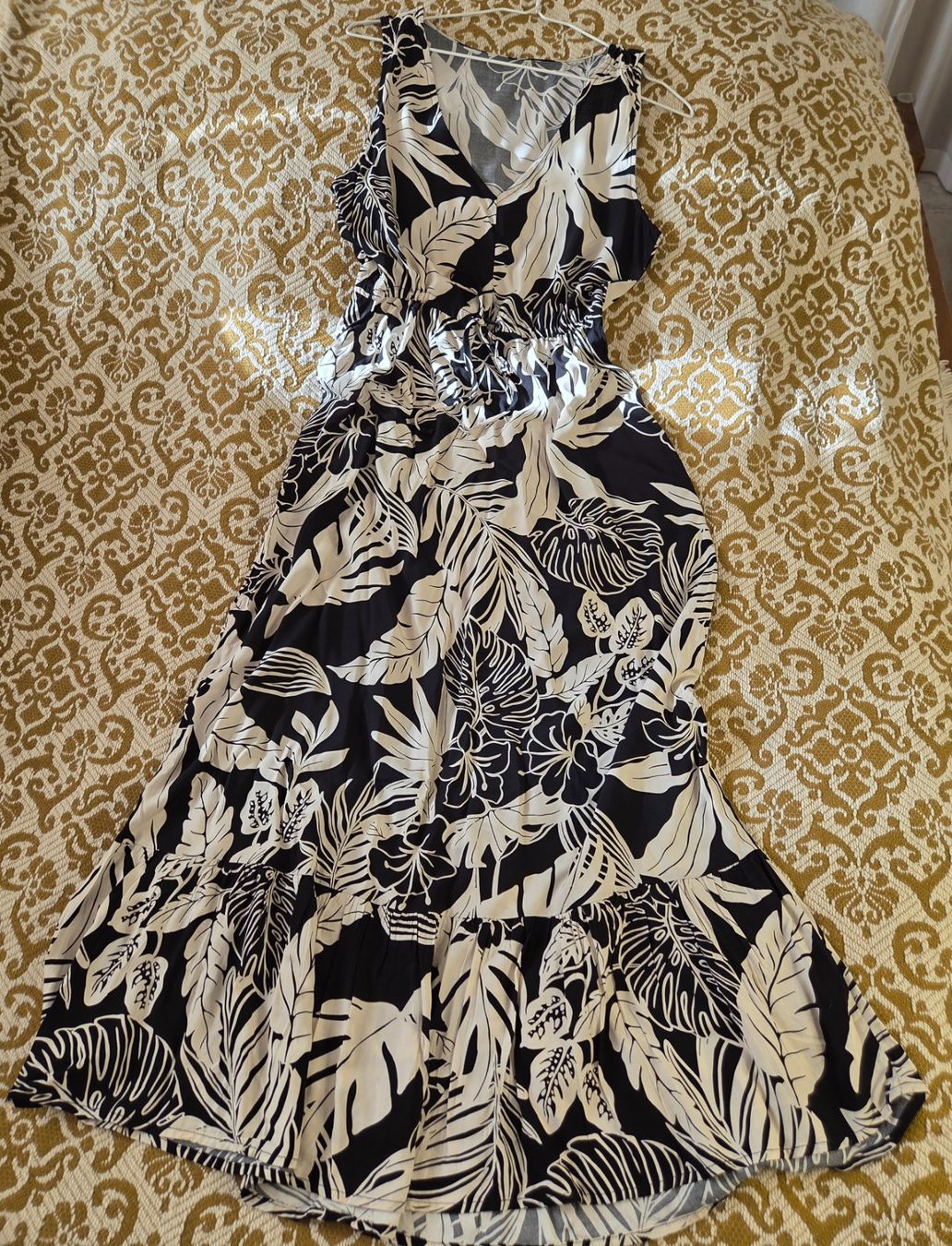 Mango Robes: Mango-Kleid – D'occasion à Leissigen par ali_k9v8