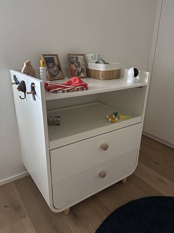 Ikea Wickeltisch & Zubehör: Wickeltisch mit Schubladen – Gebraucht aus Küssnacht am Rigi von sinju