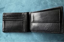 New leather wallet