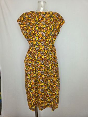 Vintage Blumenkleid Gr. S–M 70er/80er