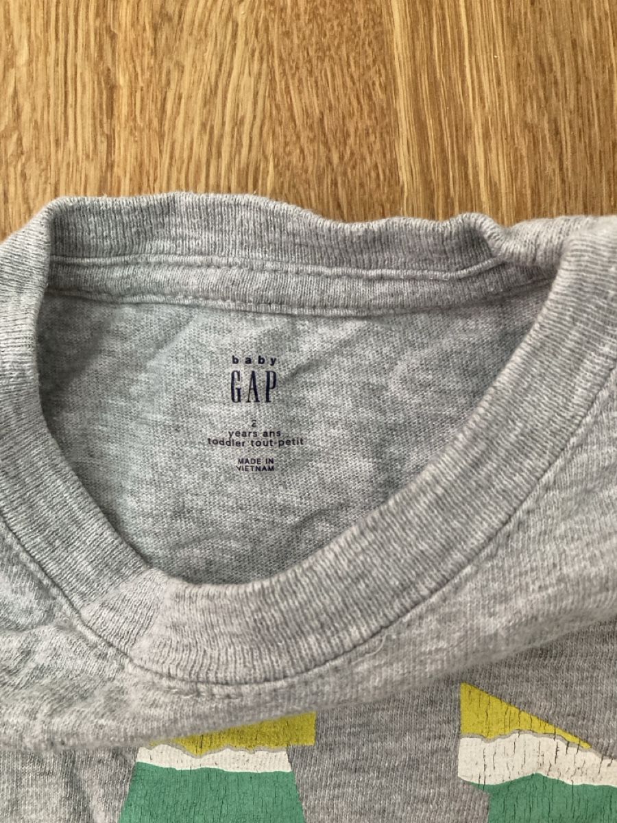 Gap Camicie, T-shirt & Polo: T-Shirt GAP  2 Jahre – Usato da Basel venduto da edy_78pd 1
