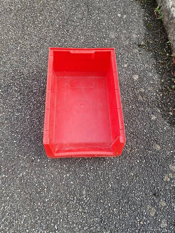 Caisses de transport: Stabile stapelbox pro STK – D'occasion à Oberbipp par dicker01 3