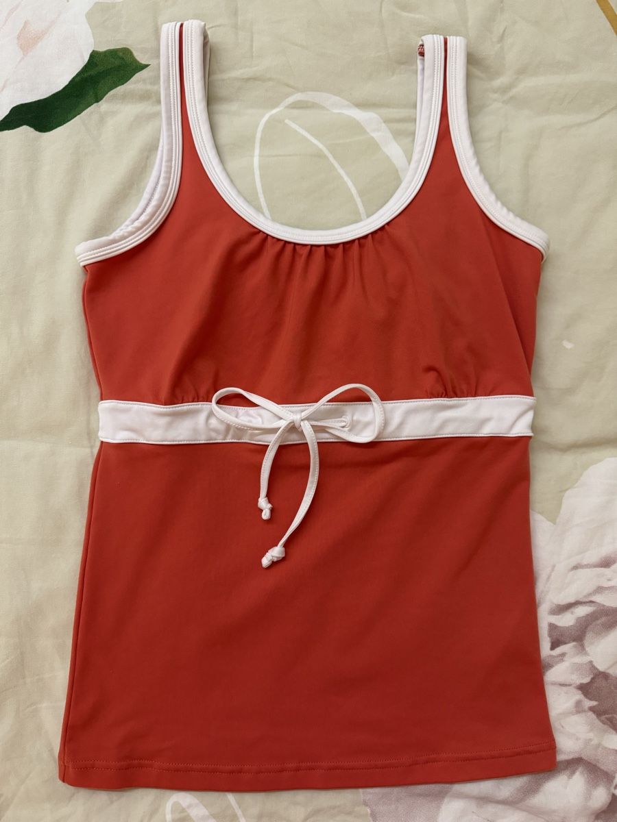 Tchibo Tops: Sport Top Tchibo – Neu (gemäss Beschreibung) aus Zürich von ThaliaL 1