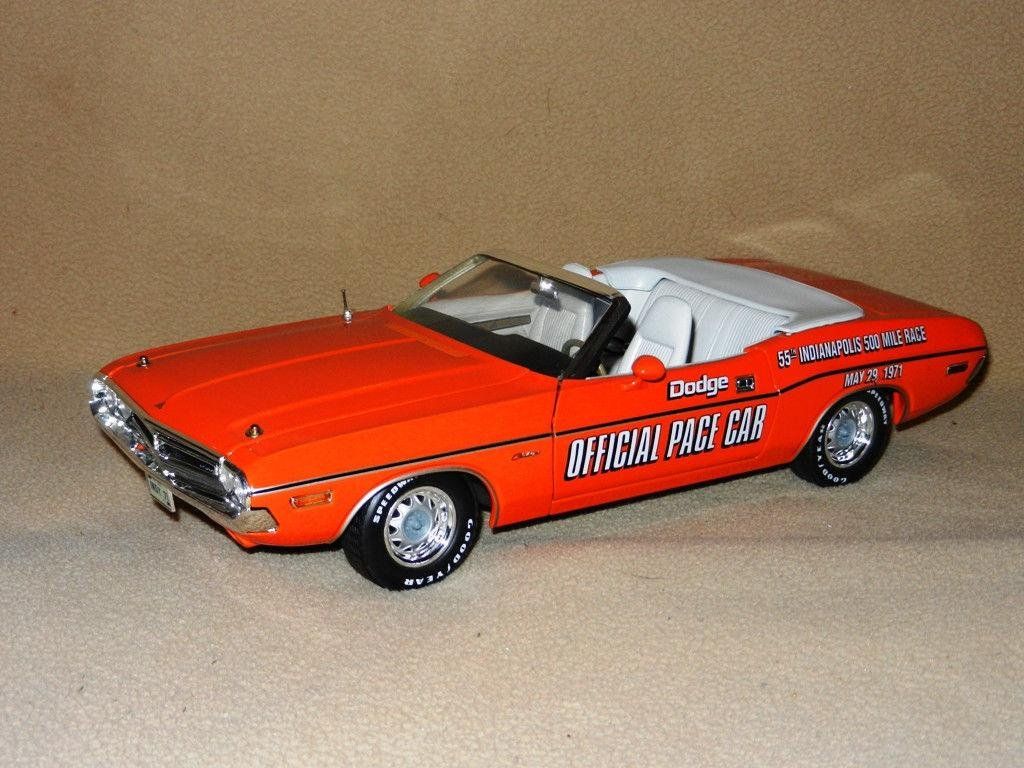 Dodge Modellini d'auto: Dodge Challenger Convertible 1971 "55th Indianapolis 500 – Nuovo e nell'imballaggio originale da Gerlafingen venduto da espero88