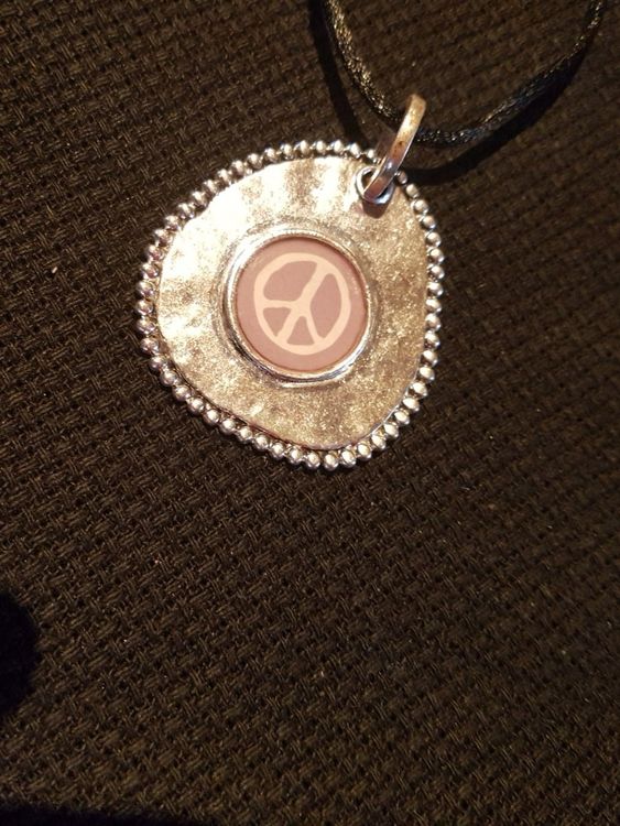 Ethno Peace Anhänger mit Alpacca Grosse Kette m. Band 70 cm 1