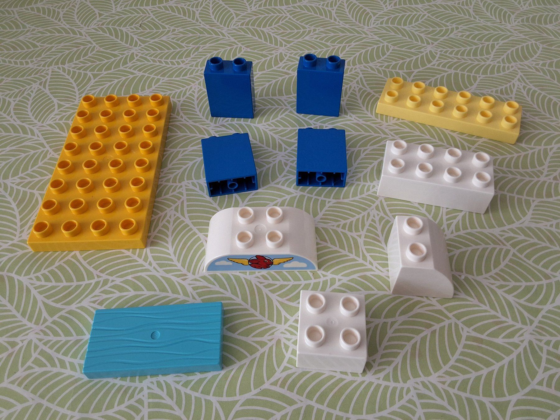 Lego Giocattoli: Lego Duplo Flughafen mit Rollkoffer – Usato da Liebefeld venduto da moony4blue 6