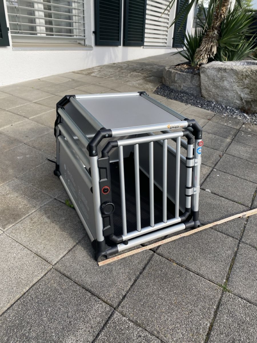 4pets Käfige, Transport & Sicherheit: 4 pets ProLine Falcon S Hundebox – Gebraucht aus Dagmersellen von Arcticsnow2017 1