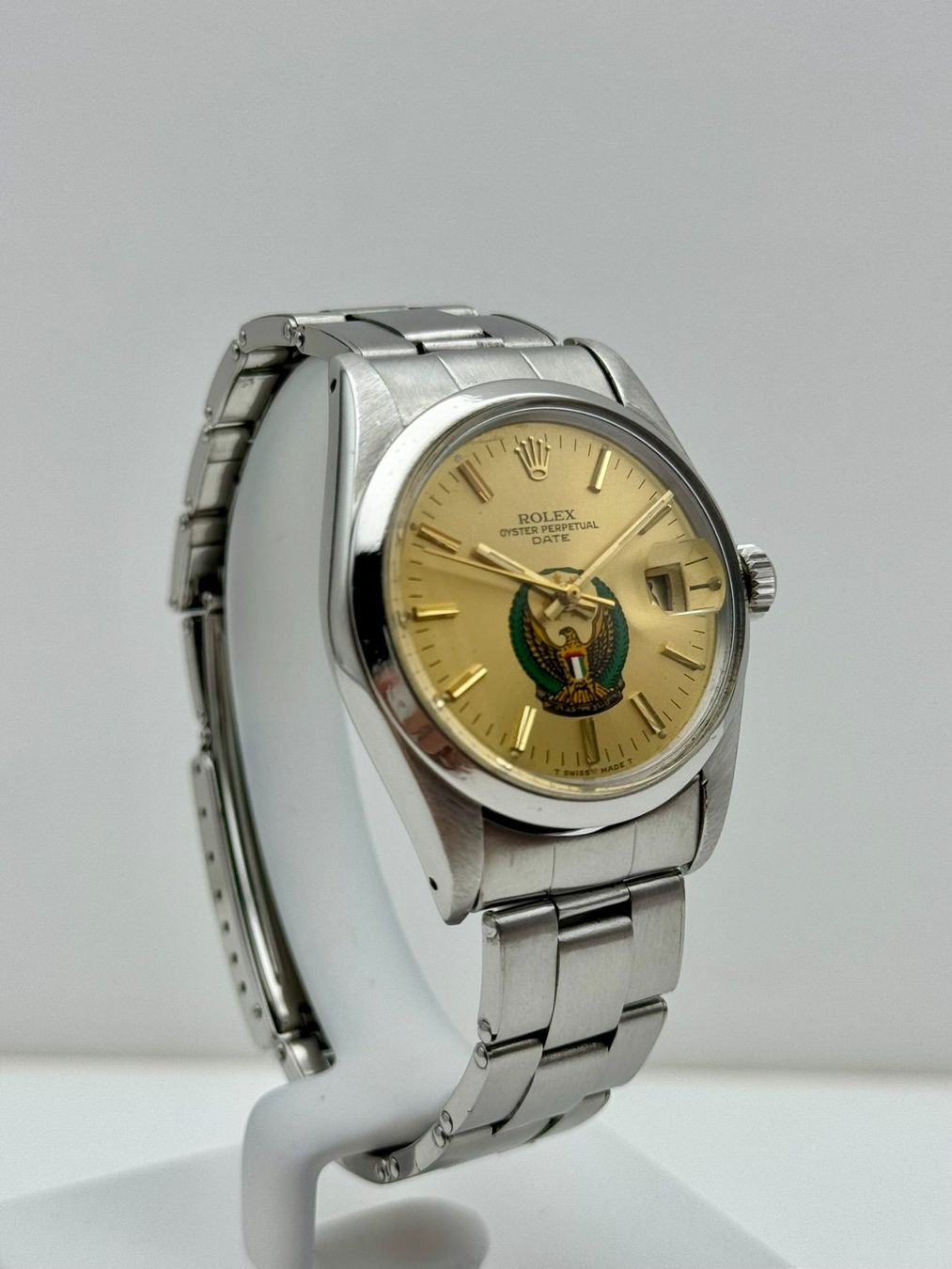 Rolex Orologi: Rolex Oyster Perpetual Date ref.1500 UAE Armed Forces Crest – Usato da Lausanne venduto da Waltana 4