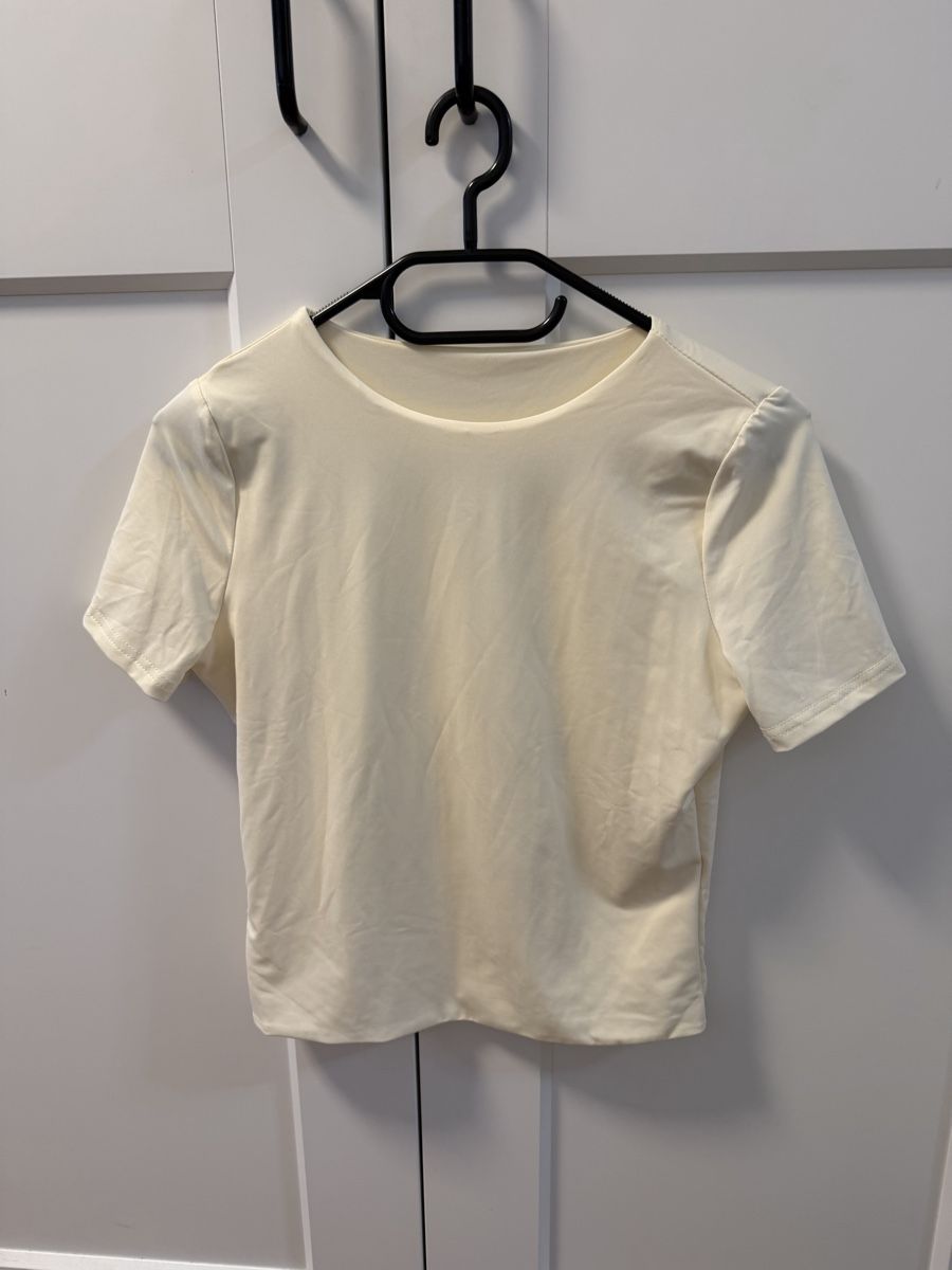 T-shirt: Helles Shirt, Grösse S - Sommerliches Basic Top! – Usato da Bassersdorf venduto da Sandy456 1
