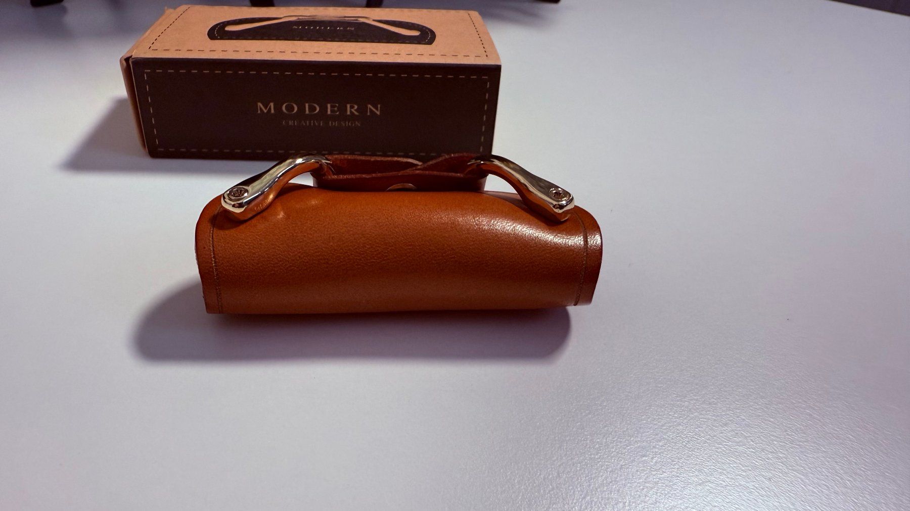 Portachiavi: Moderner Schlüsselorganizer Echtem Leder - Smart Key Wallet – Nuovo e nell'imballaggio originale da Zürich venduto da dum_x5xn