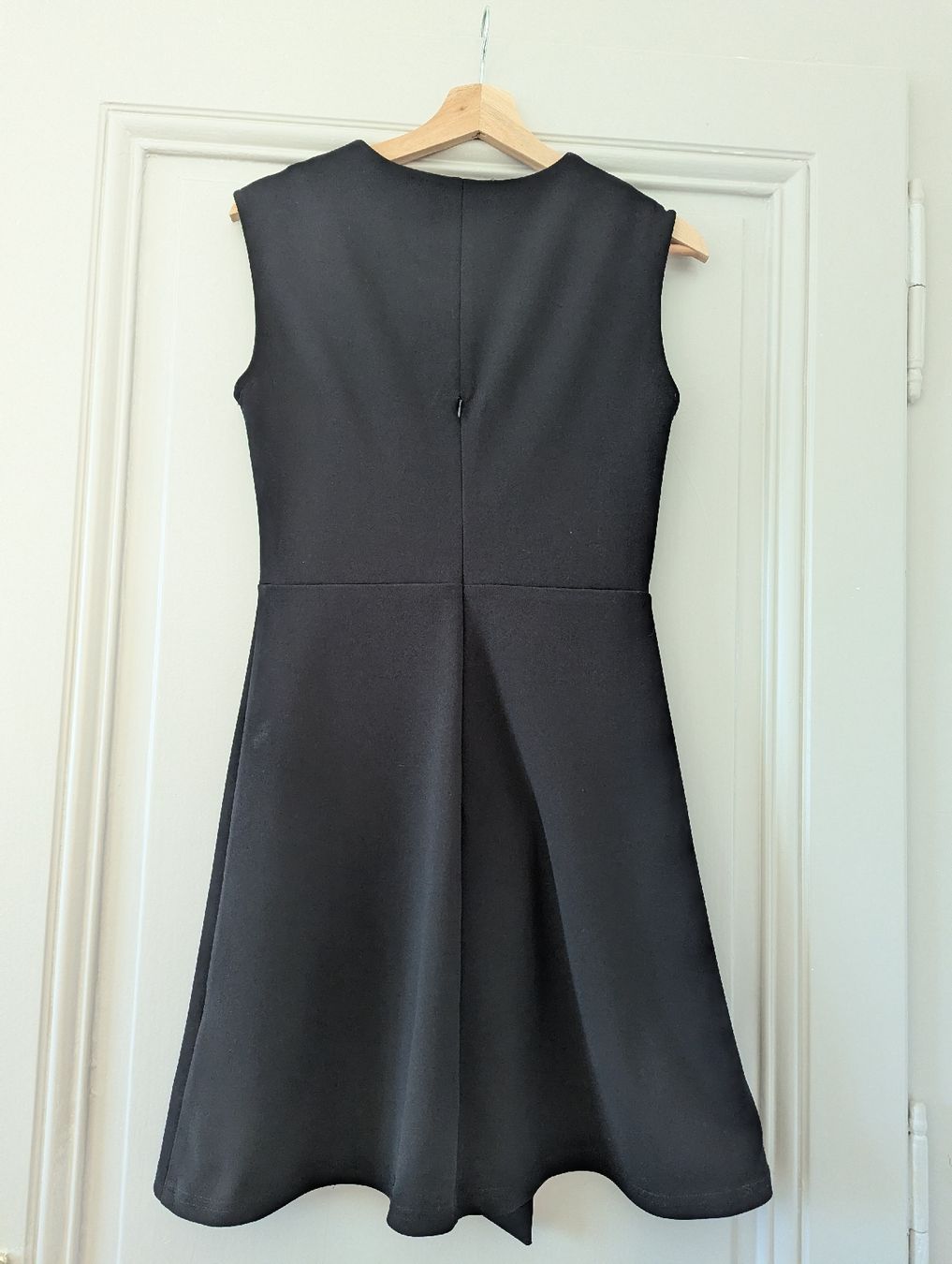 Vestiti: sublime petite robe noire rinascimento M – Usato da Montreux venduto da dem_gyt9 2