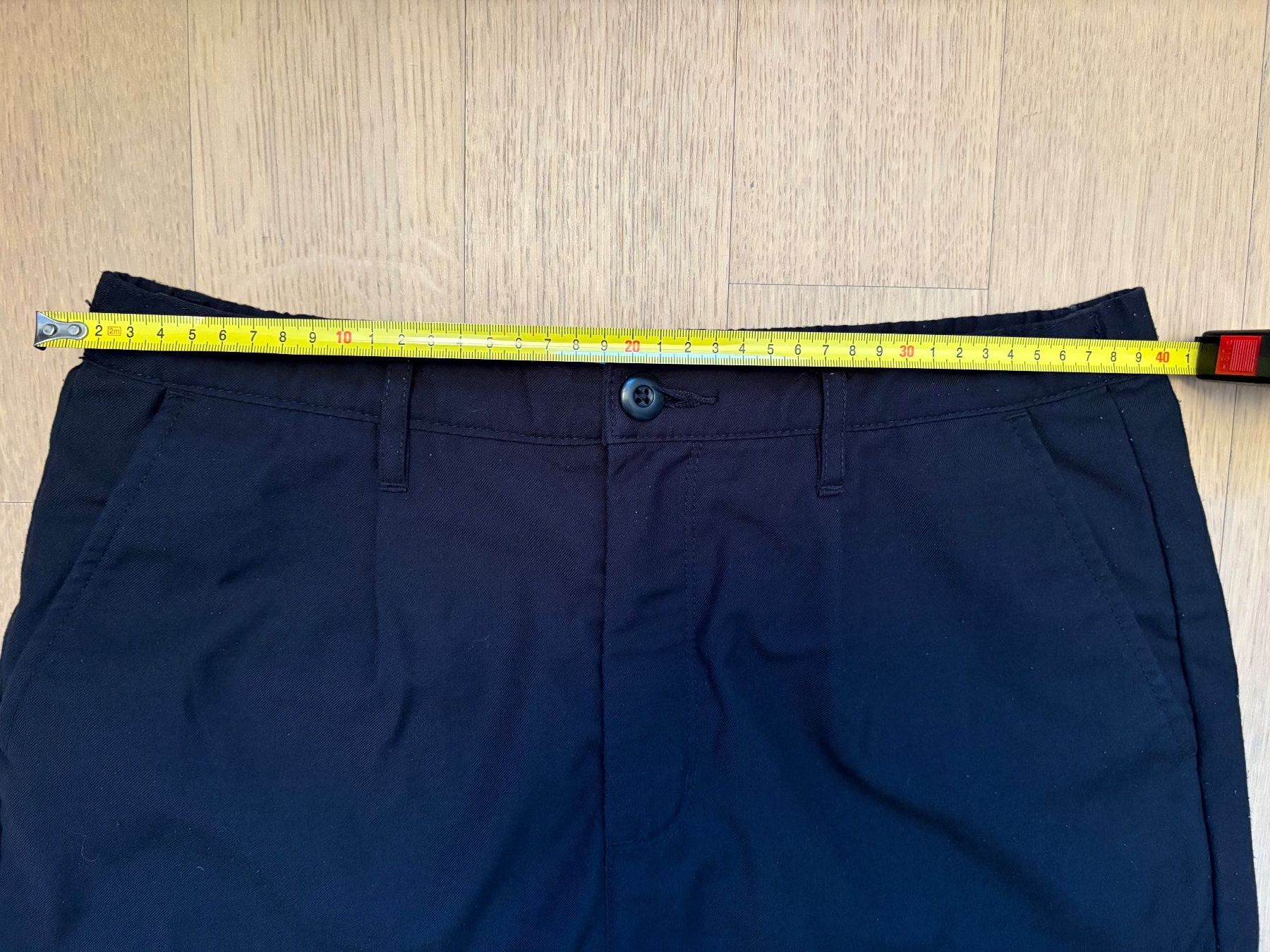Lotti di vestiti: Kleiderpaket Gr. M-L – Usato da Gossau SG venduto da Black-Queen 6