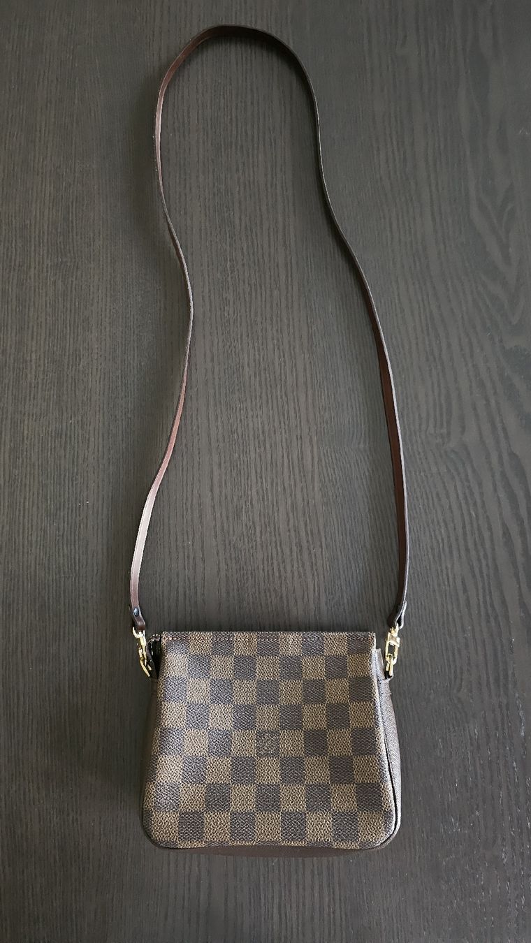Louis Vuitton Borse da donna: Louis Vuitton Tasche Damier Azur – Usato da Belp venduto da Kati026 1
