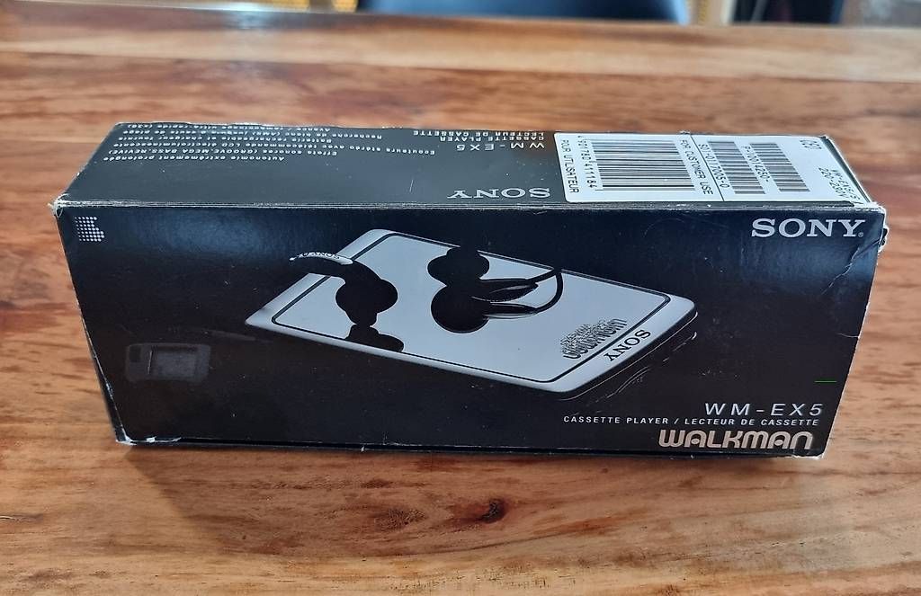 Sony Tragbarer Mediaplayer: Sony WM-EX5 Walkman – Gebraucht aus St. Antoni von Nicknack
