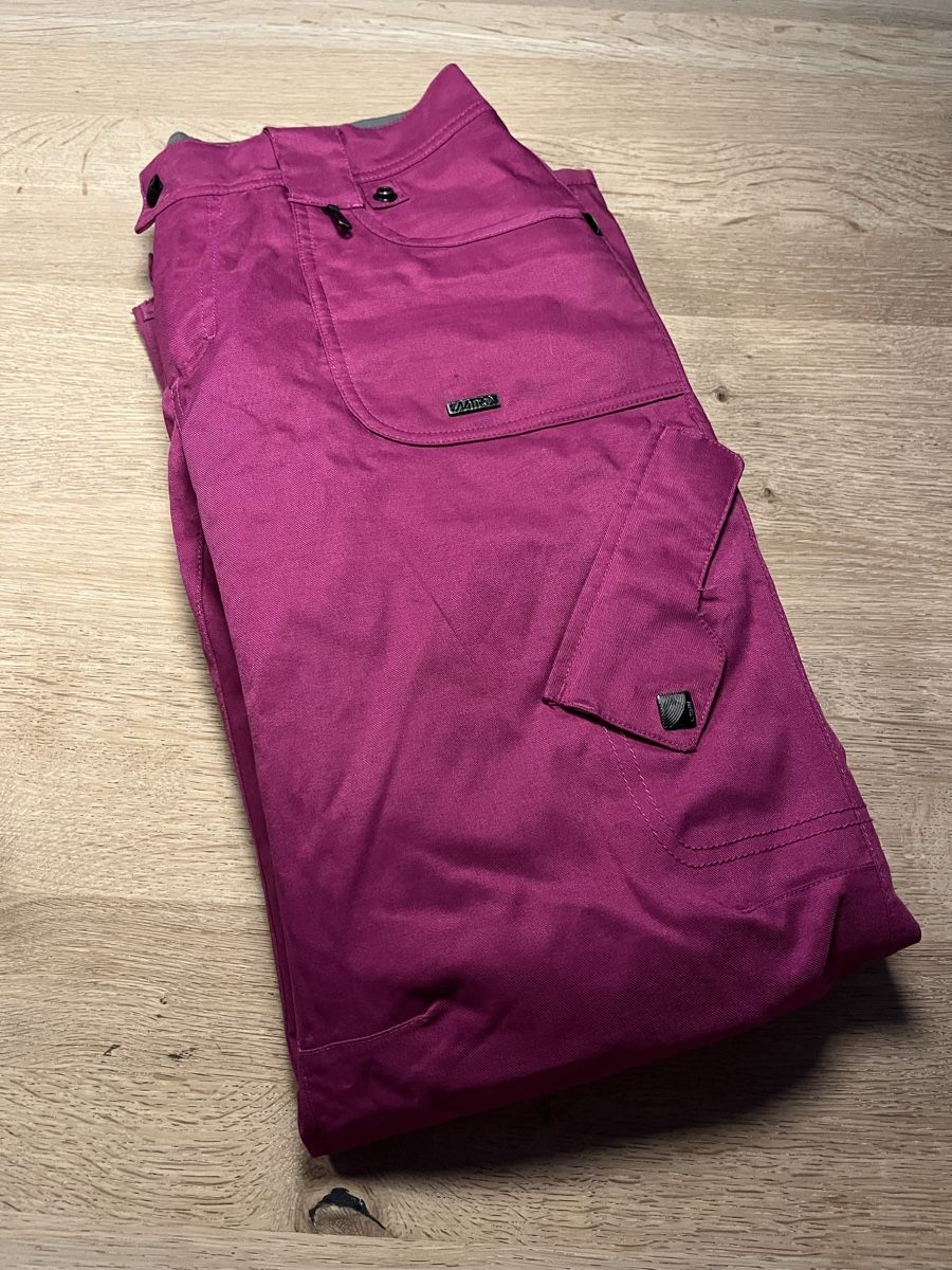 Hosen: Nitro Ski/Snowboardhose Grösse XS – Gebraucht aus Pfäffikon ZH von Carmen_hcd 1