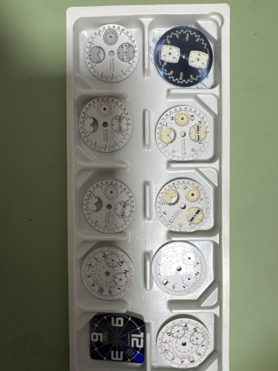 Swiss Orologi: Lot de 10 cadrans vintage – Usato da La Chaux-de-Fonds venduto da lida2005 4